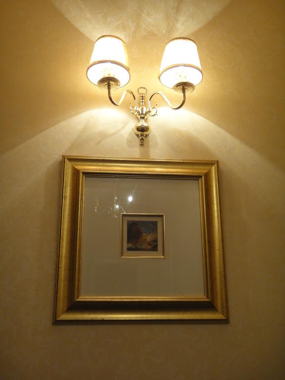 Beaufort Lodge - Central Location & Free Parking トーントン エクステリア 写真